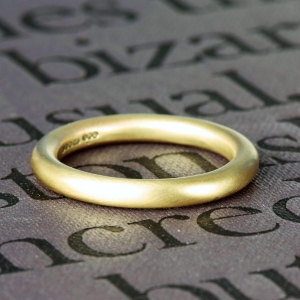 Thick Gold Round Wedding Ring - 3mm Thick Gold Round Wedding Ring - 3mm