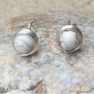 Relax - Howlite Gemstone Stud Earrings Relax - Howlite Gemstone Stud Earrings