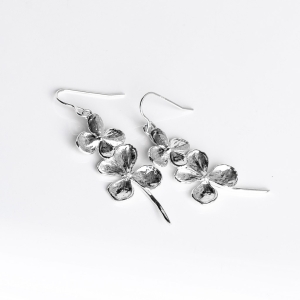 Dangling Hydrangea Sterling Silver Flower  Earrings Dangling Hydrangea Sterling Silver Flower  Earrings