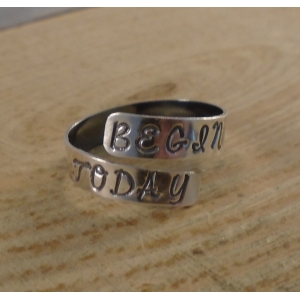 Sterling Silver Stamped 'Begin Today' Adjustable Ring Sterling Silver Stamped 'Begin Today' Adjustable Ring