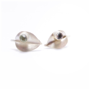 Frosted leaf dewdrop studs Frosted leaf dewdrop studs