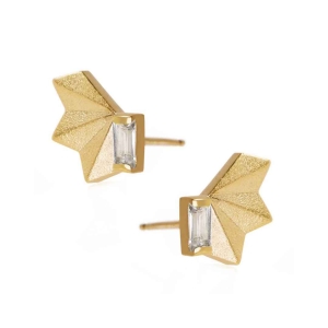 Zen Offset Stud Earrings in gold vermeil with white topaz