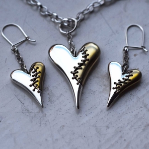 Unbroken Heart pendant and earring set Unbroken Heart pendant and earring set