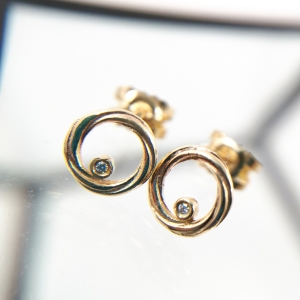 9ct Yellow Gold & Diamonds Twist Continuum Tiny Earrings