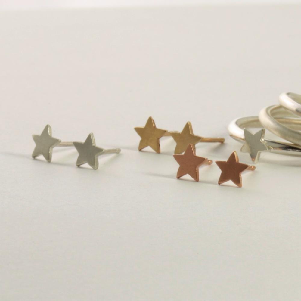 Dainty Silver Star Earrings