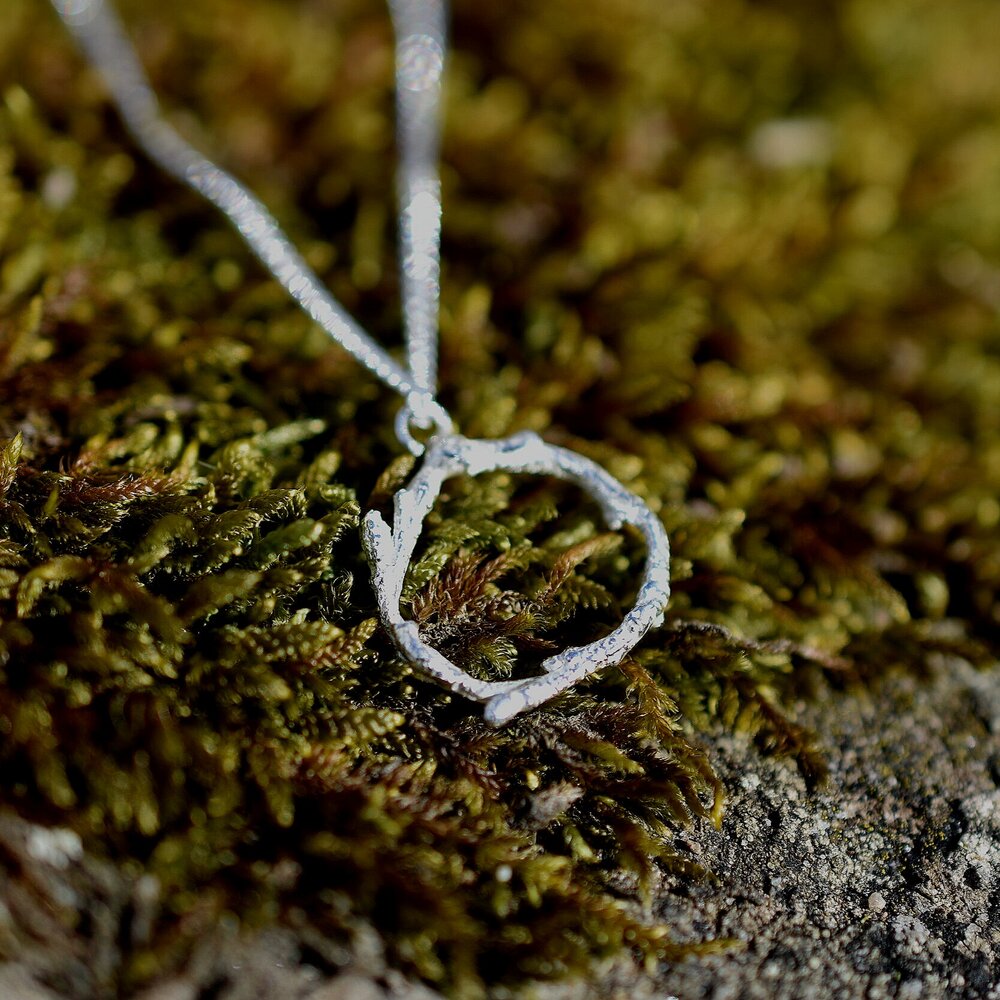 Willow Pendant